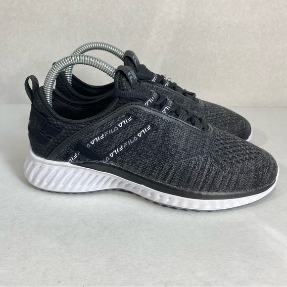 Fila Memory Foam Realm Speed Black Running Shoes Sneakers; Women’s Sz 7 Like NEW - Picture 1 of 14